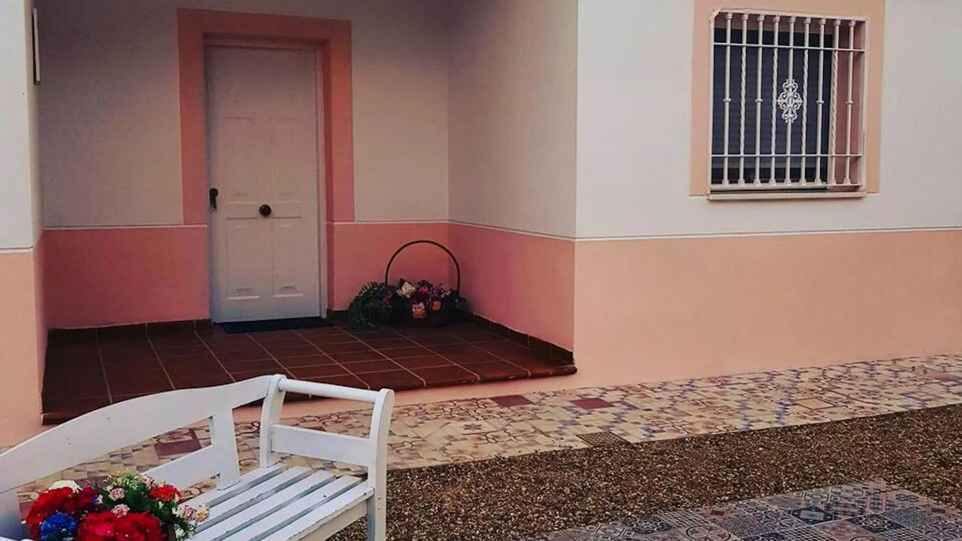 Charming Chalet In Almodovar Del Rio With Private Pool ספרד